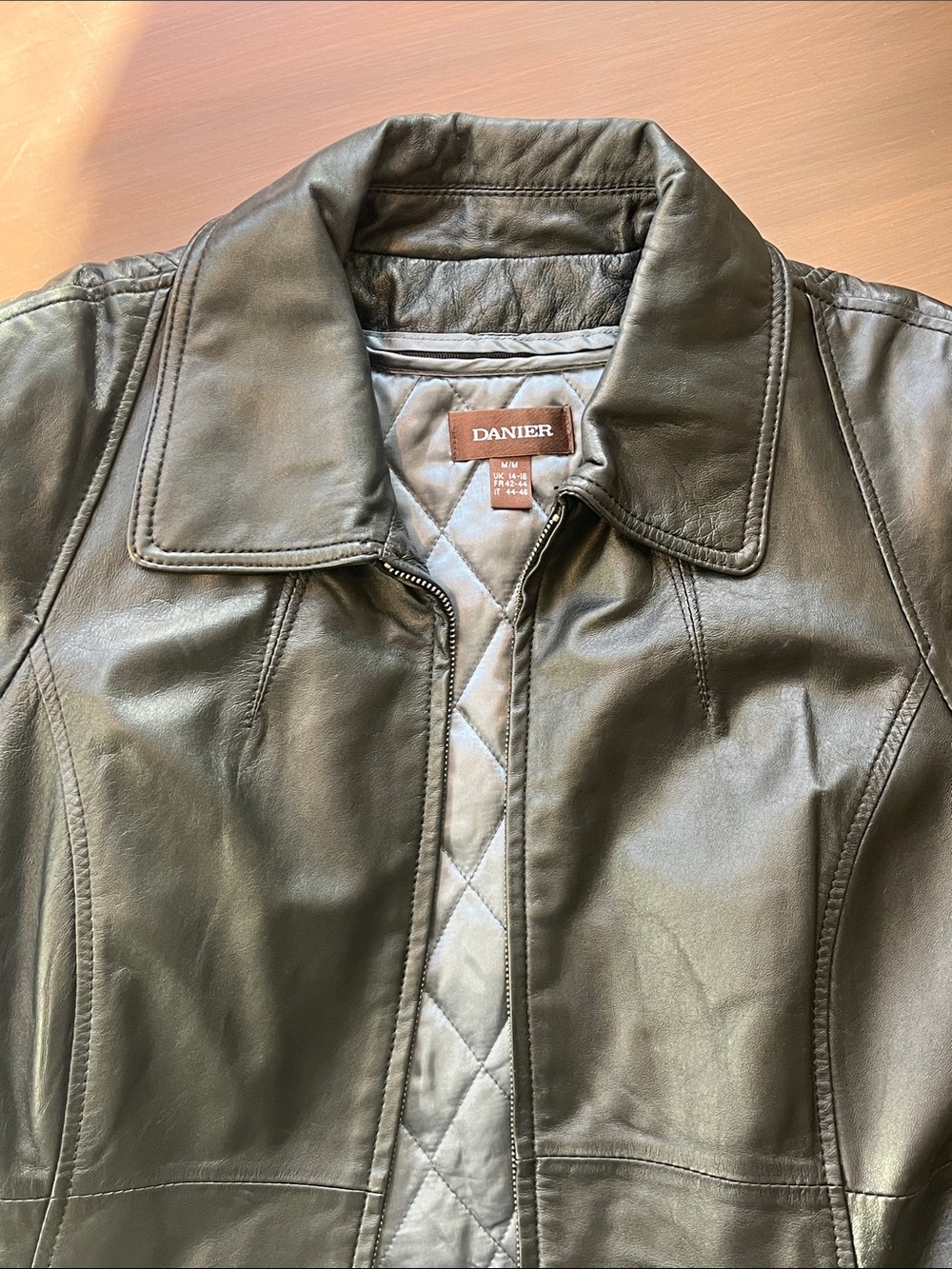 Danier Women’s Black Leather Jacket